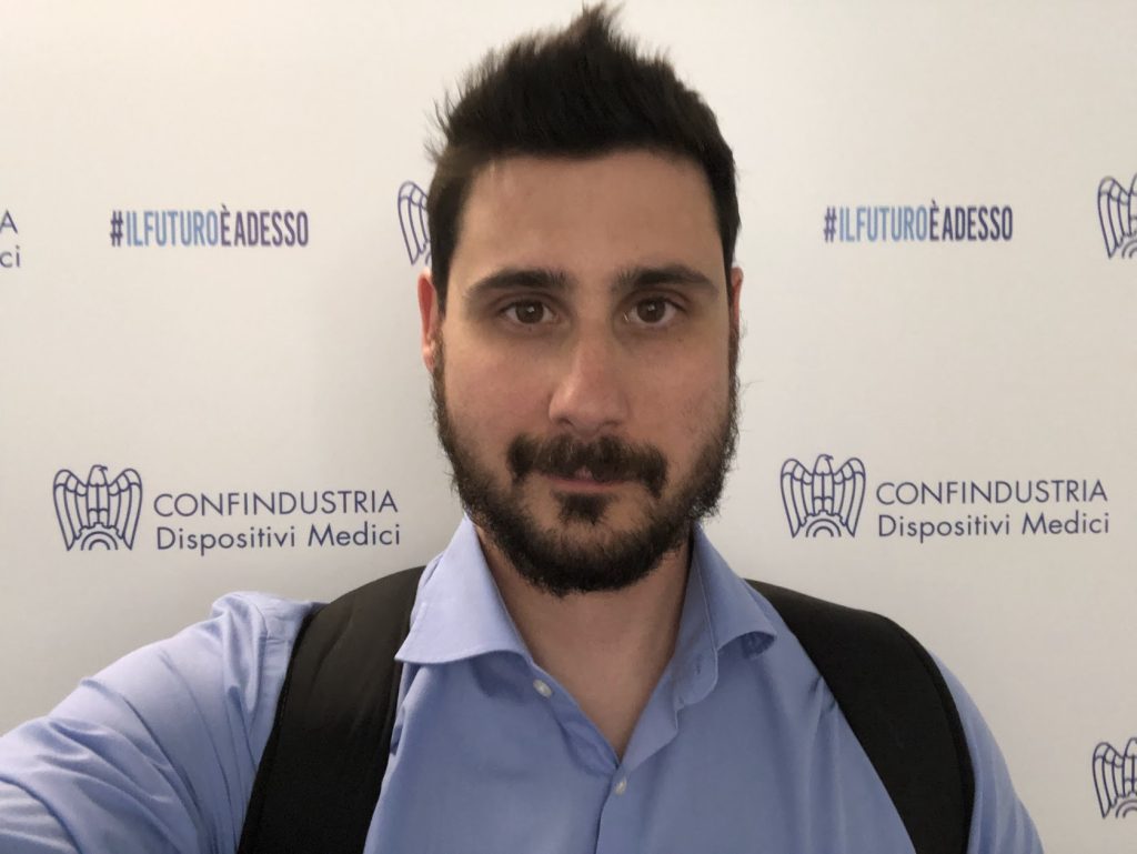 Luca Becattini durante un incontro sulle linee guida sulla pubblicità dei dispositivi medici presso Confindustria Dispositivi Medici